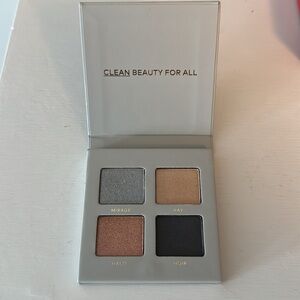 Beautycounter Eyeshadow Palette Talc Free. Never used, no box
